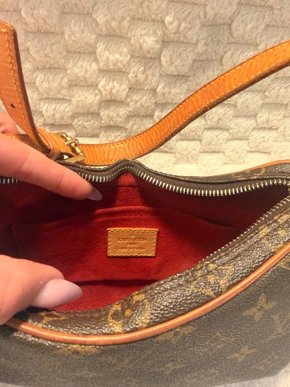 Louis Vuitton Croissant PM Monogram Vintage Shoulder Bag